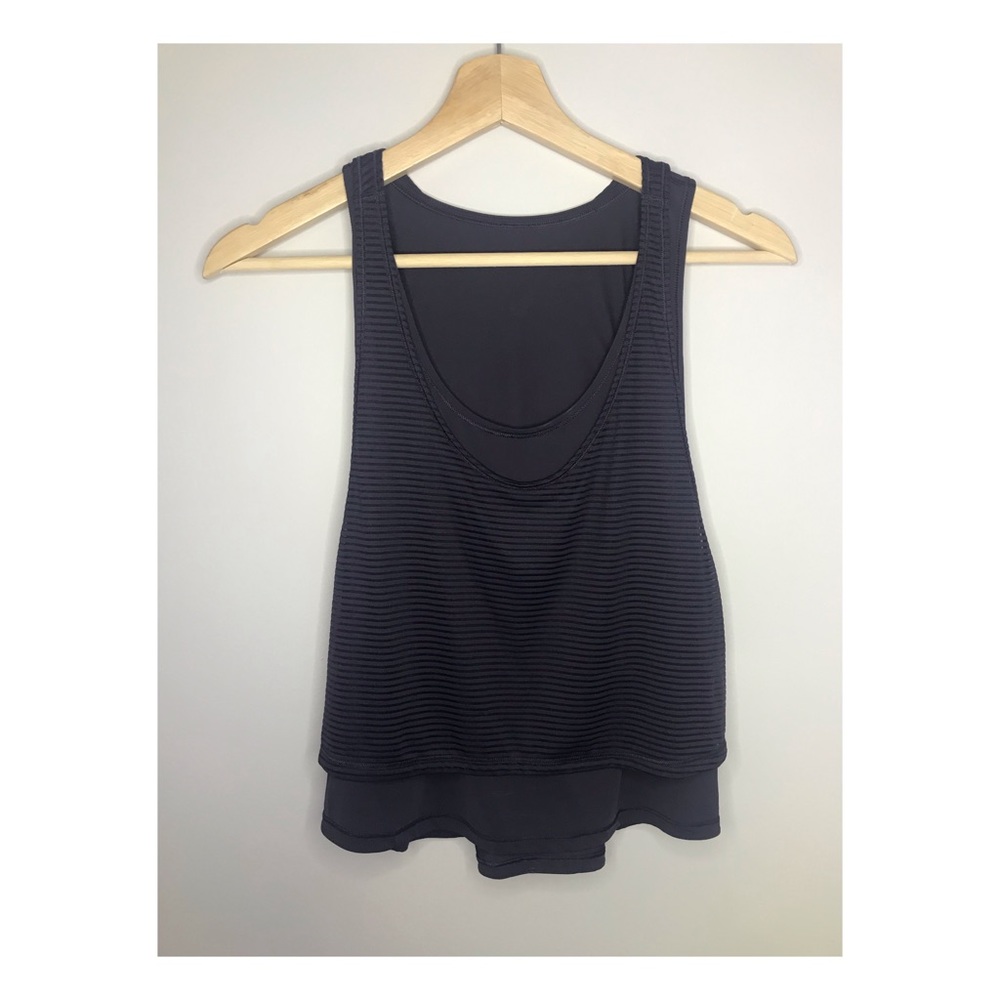 Lululemon Lean In Tank
Boysenberry